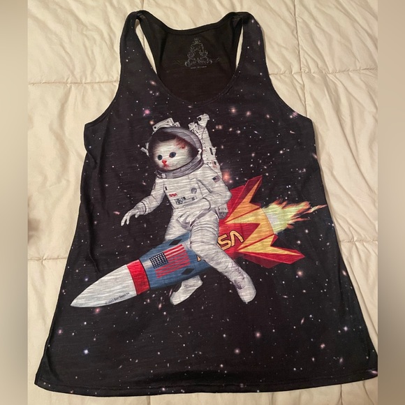 Rocket 🚀 kitty tank - Picture 1 of 2